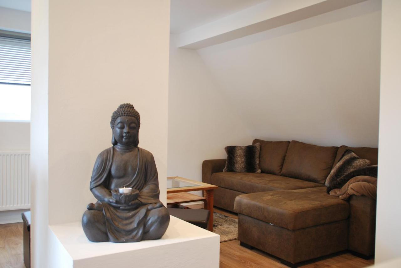 Ferienhaus Moselblick Villa ทราเบิน-ทราร์บาค ภายนอก รูปภาพ